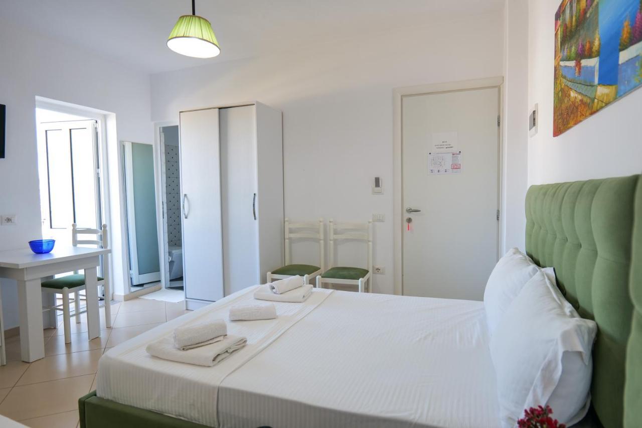 Guest House Gerard Ksamil Exterior foto